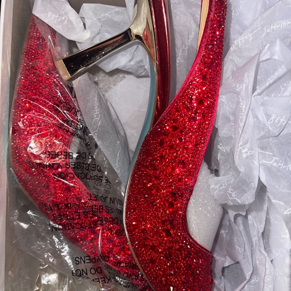 Betsey Johnson Clark Slingback Heels - Picture 2 of 6